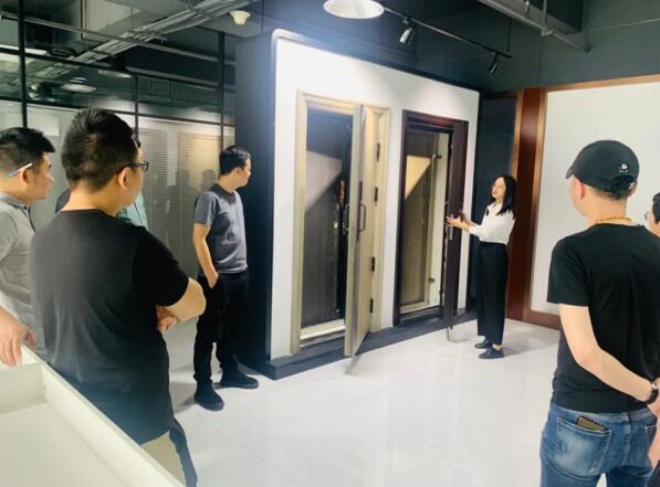 亞太天能首個智能門產(chǎn)業(yè)培訓(xùn)基地落地永康