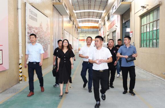 浙江省溫嶺市招商局代表團蒞臨櫻花參觀考察