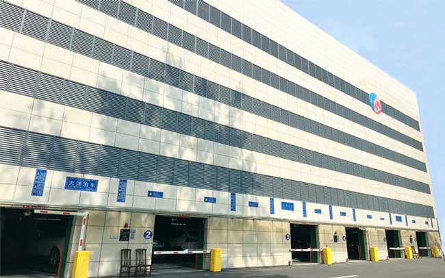 傳統(tǒng)垂直升降車(chē)庫(kù)