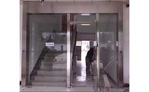 阜陽(yáng)公安局門禁系統(tǒng)自動(dòng)門案例