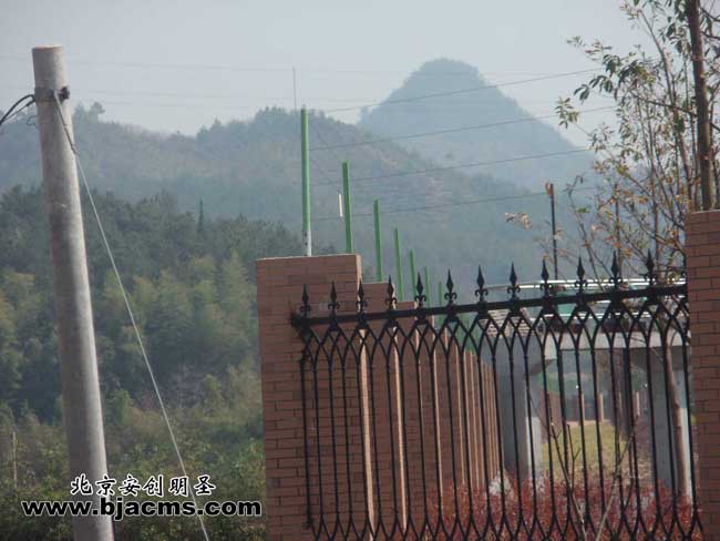 大方型脈沖圍欄前端設(shè)備