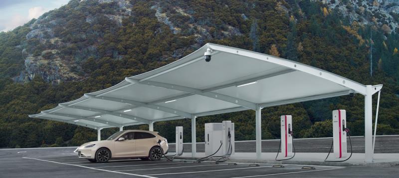 華夏鯤鵬桑堆服務(wù)區(qū)超充站 - 中出網(wǎng)-智能出入口與停車充電門戶