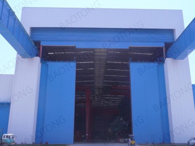 出?？诖箝T(mén)