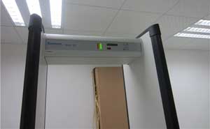 德賽集團(tuán)安裝METOR6S金屬探測門案例