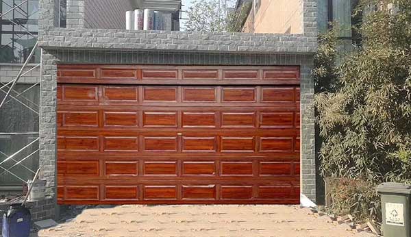 紅木紋色提升門(mén)