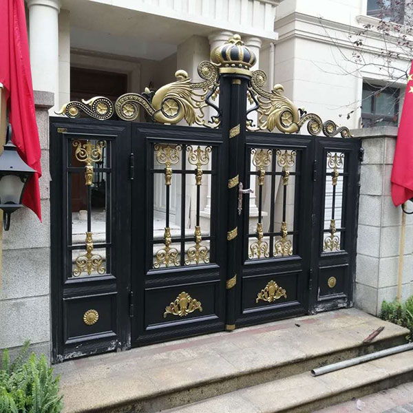 別墅大門(mén)