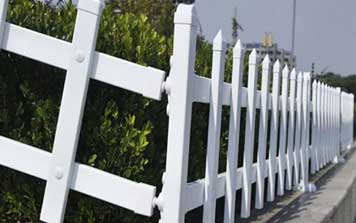 PVC護欄 - PVC草坪護欄