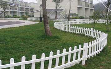 PVC護欄 - PVC草坪花壇護欄