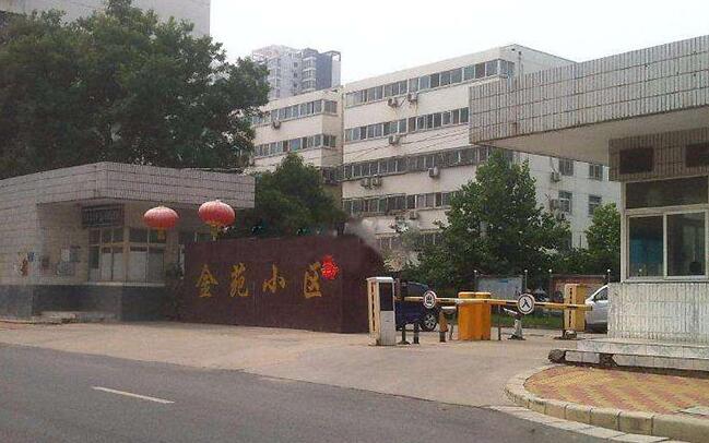 寧夏固原市金苑小區(qū)車牌識別系統(tǒng)案例 - 中出網-智能出入口與停車充電門戶