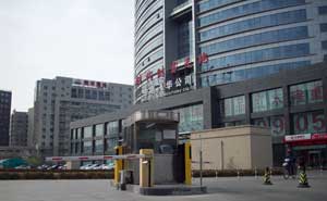 北京市時代財富天地道閘案例