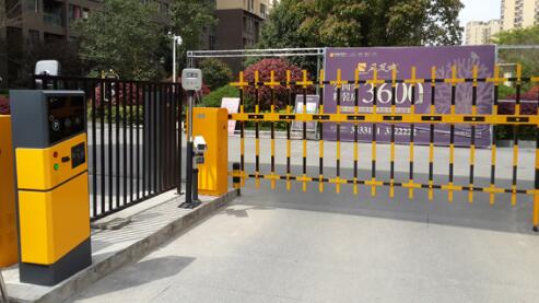 安徽省滁州市發(fā)能國際城停車場系統(tǒng)案例 - 中出網(wǎng)-智能出入口與停車充電門戶