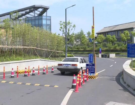 金溢泊時(shí)捷