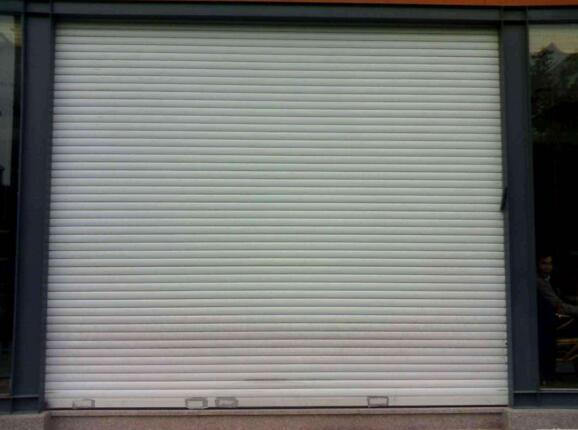 選購(gòu)工業(yè)卷簾門(mén)有什么技巧呢？福州工業(yè)卷簾門(mén)廠家給您一一細(xì)數(shù)
