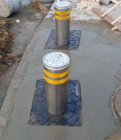 成都出安智能升降柱成功落地成都市自來水有限責任公司