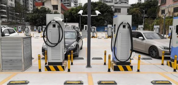 東莞充電樁廠家揭秘充電樁行業(yè)運(yùn)營收益差的真相
