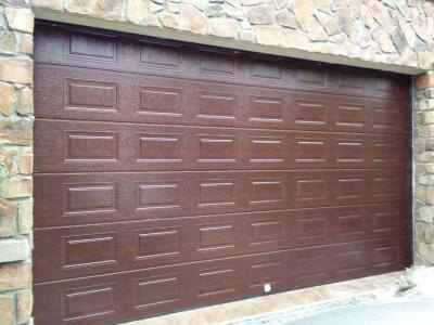 喜迎洛陽(yáng)出安智能車庫(kù)門進(jìn)駐和昌中央城邦