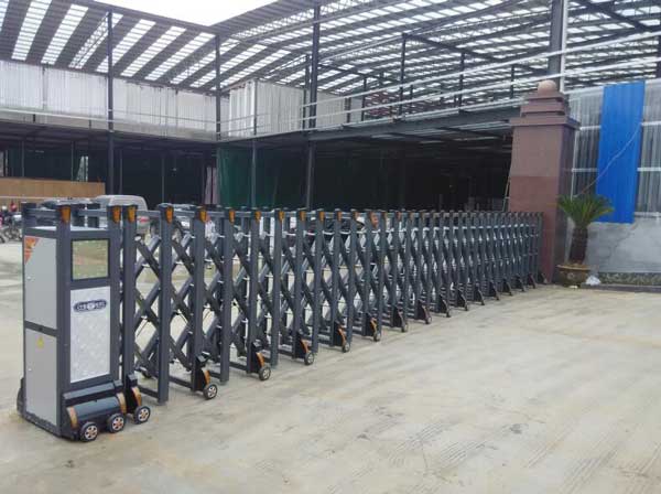 熱烈祝賀贛州出安智能電動(dòng)伸縮門(mén)進(jìn)駐贛州南康文建永德利建材有限公司