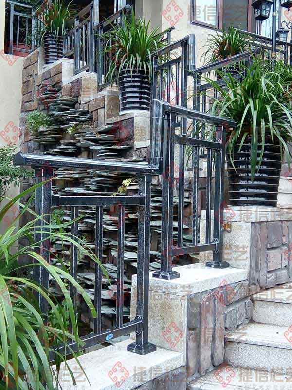 慶賀中衛(wèi)出安智能護(hù)欄進(jìn)駐中衛(wèi)巨寧金沙國際