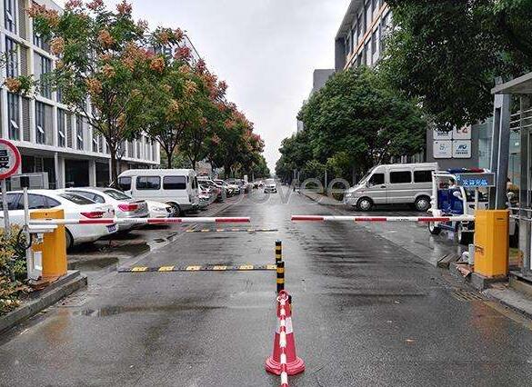 麗江地下車庫(kù)道閘廠家直銷驚喜不斷！